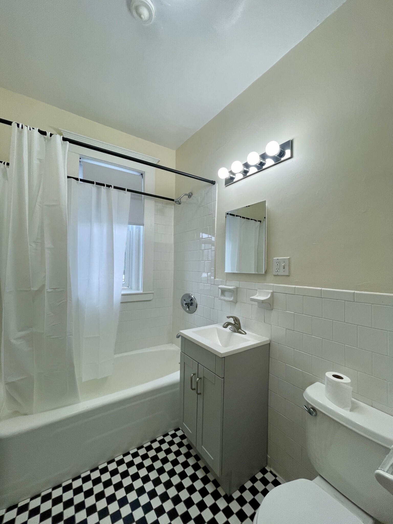 1368 Commonwealth Ave, Allston