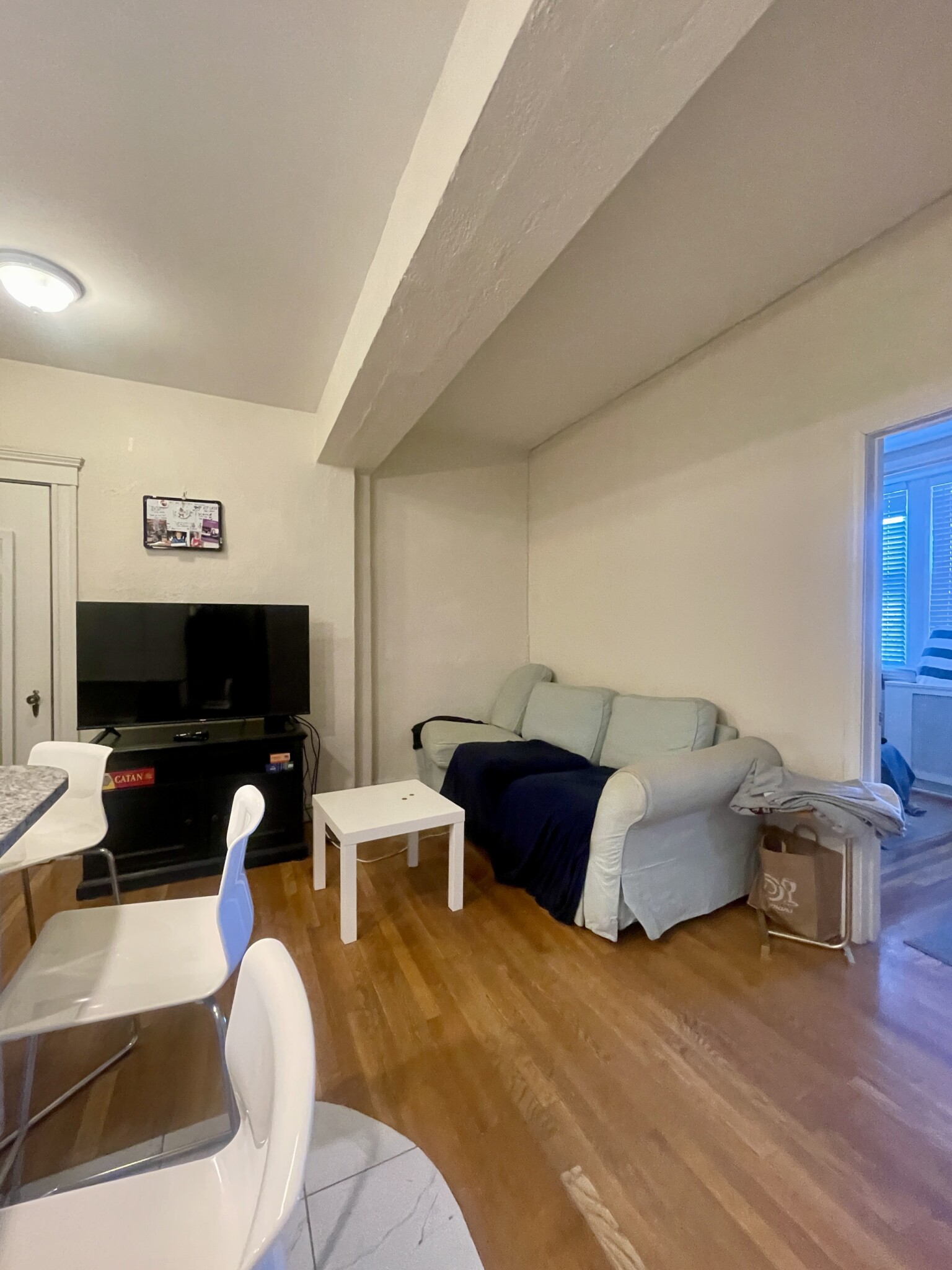 2001 Commonwealth Ave, Brighton