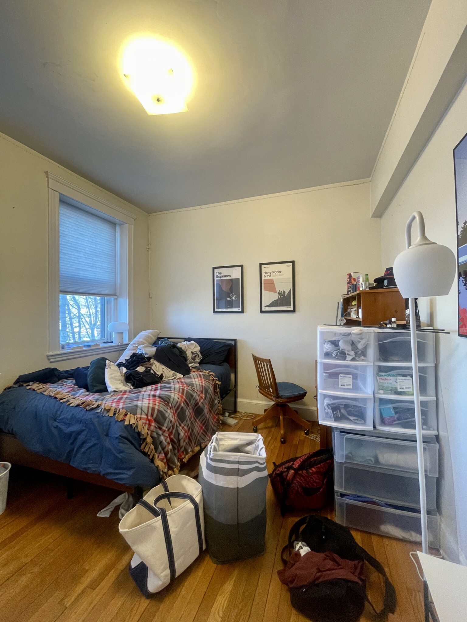 2001 Commonwealth Ave, Brighton