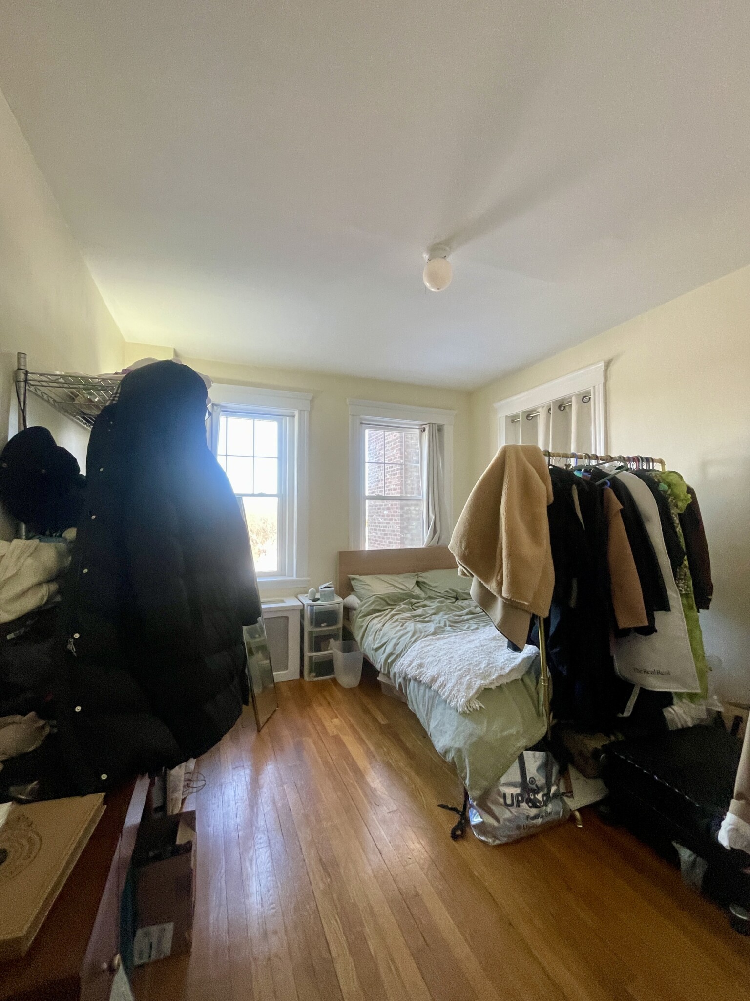 2003 Commonwealth Ave, Brighton