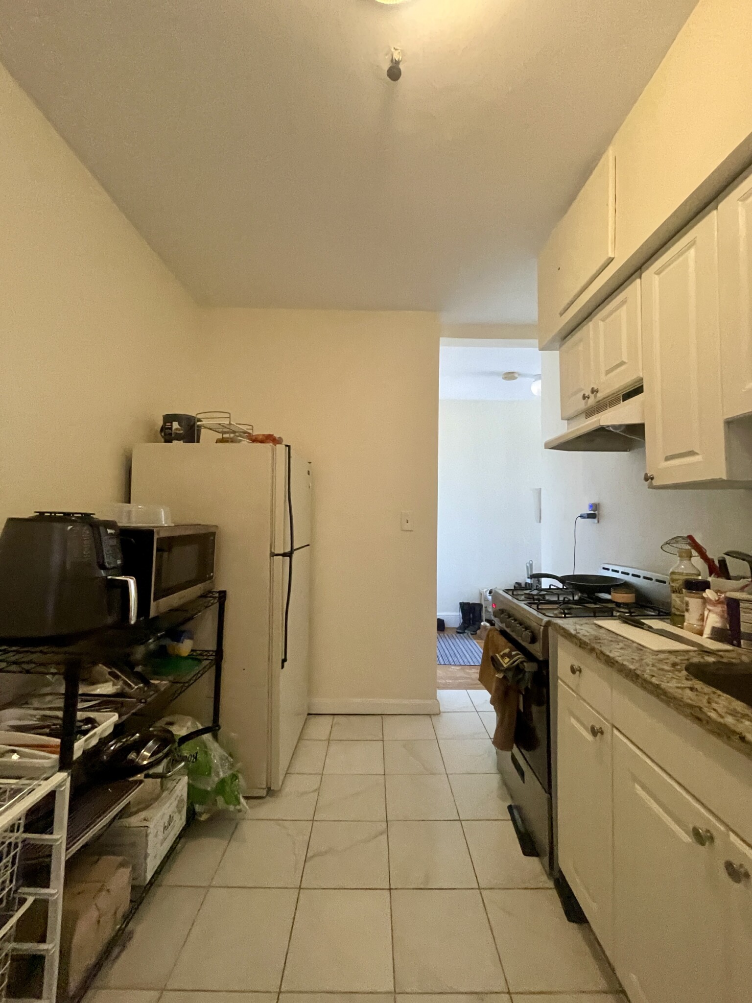 2003 Commonwealth Ave, Brighton