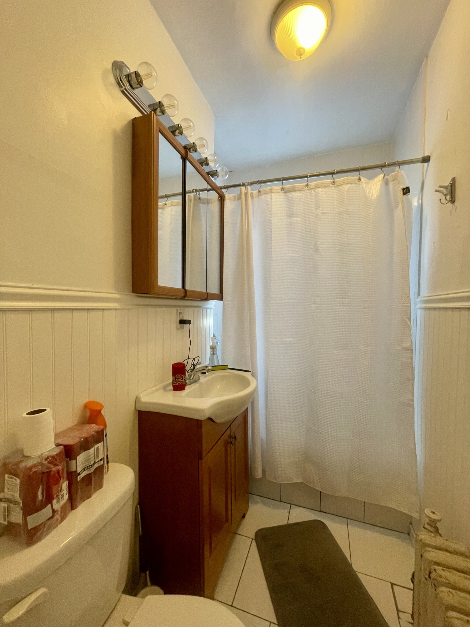 2003 Commonwealth Ave, Brighton