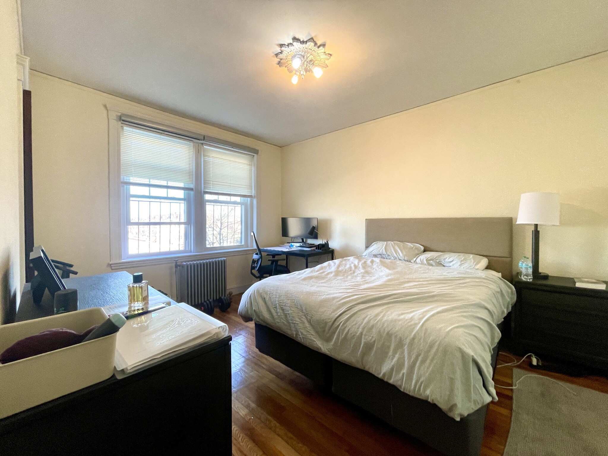 1949 Commonwealth Ave, Brighton