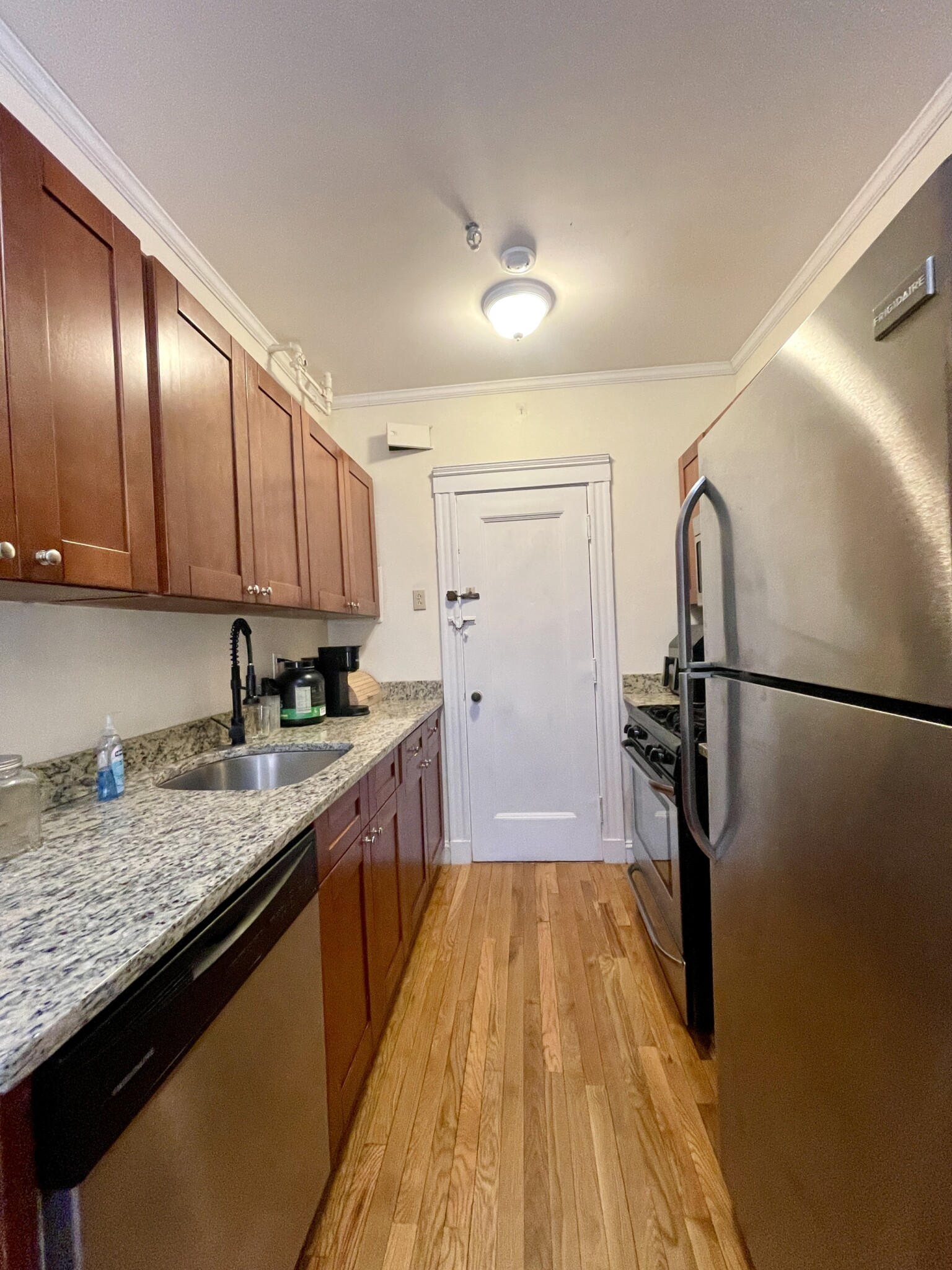 1949 Commonwealth Ave, Brighton