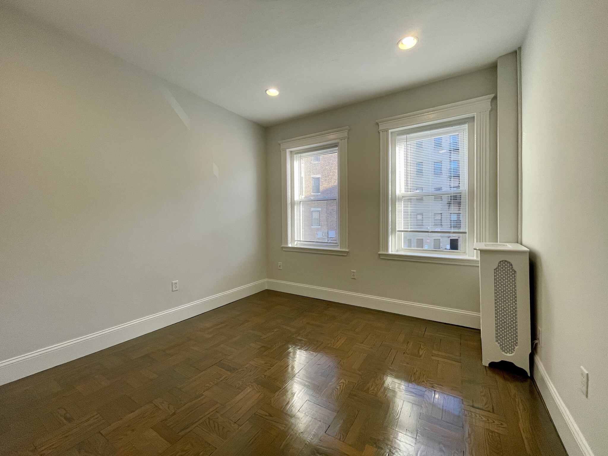 20 Queensberry St, Fenway