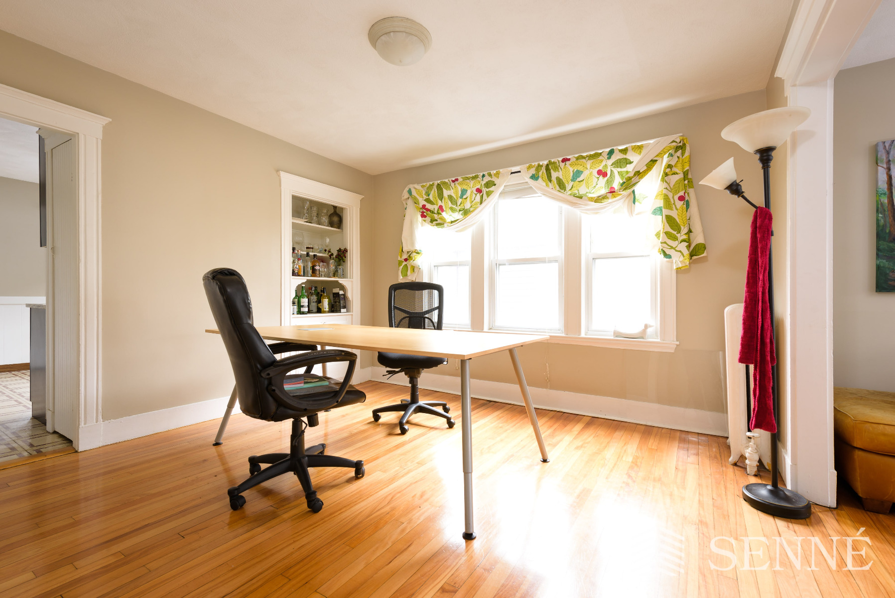 3 bed, 1 bath apartment for rent at 38 Boston Ave Unit 2, Davis Square — photo 5 of 11