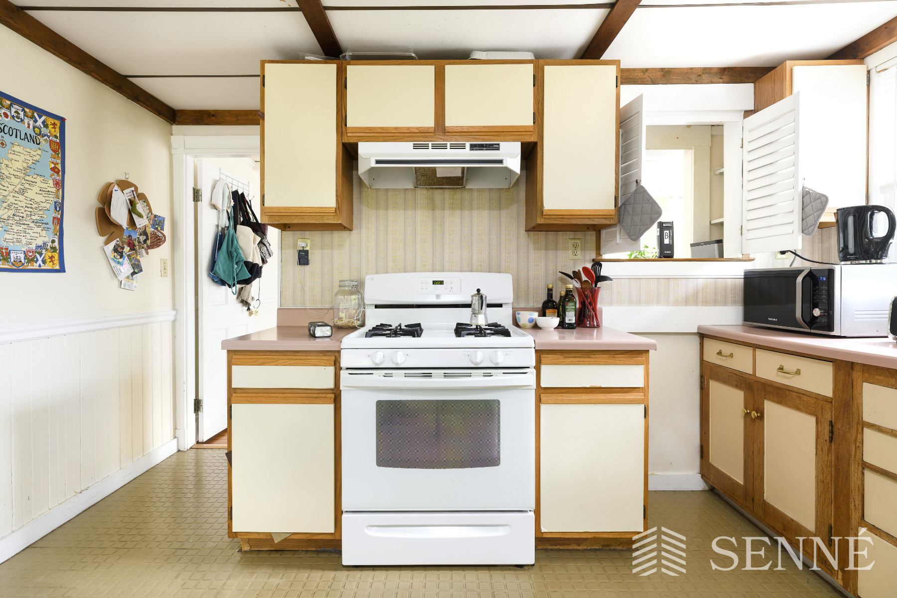 28 Cambridge Ter, Porter Square