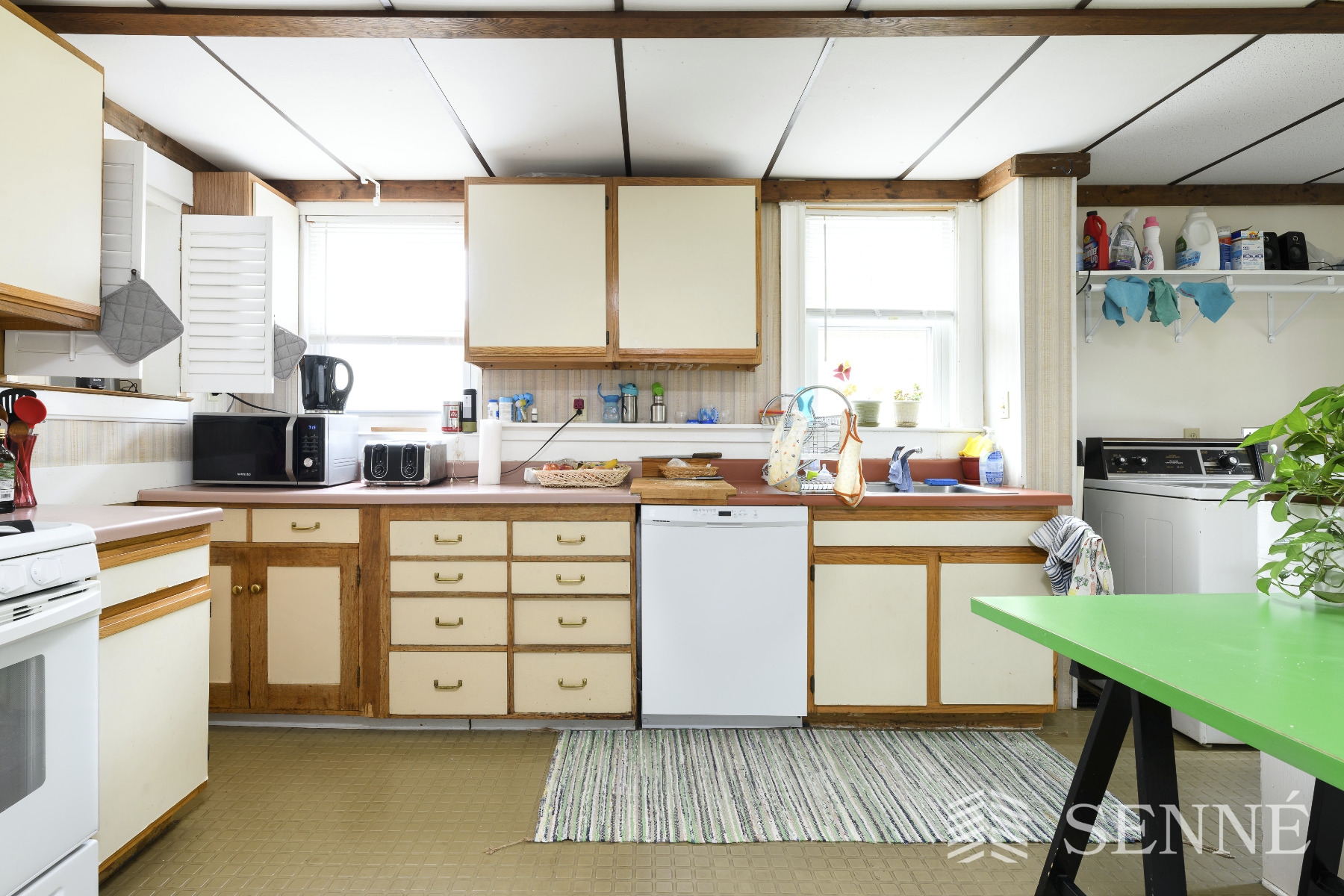 28 Cambridge Ter, Porter Square