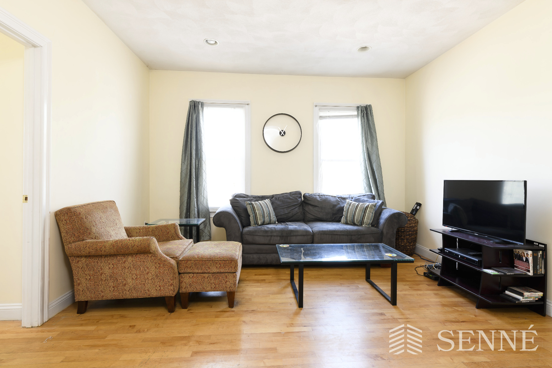 2 bed, 1 bath apartment for rent at 256 Somerville Ave Unit 1, Somerville — photo 5 of 11