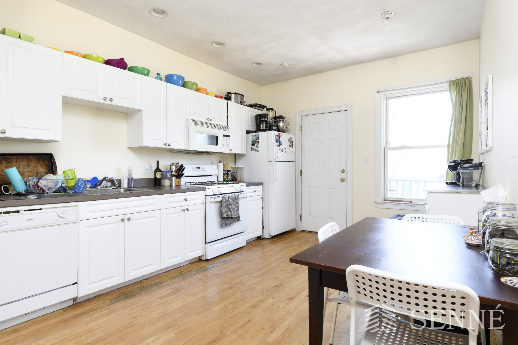 2 bed, 1 bath apartment for rent at 256 Somerville Ave Unit 1, Somerville — photo 2 of 11