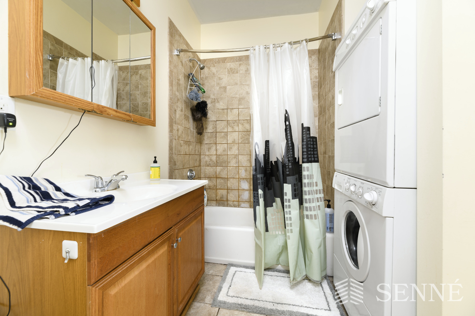 256 Somerville Ave, Ward Two