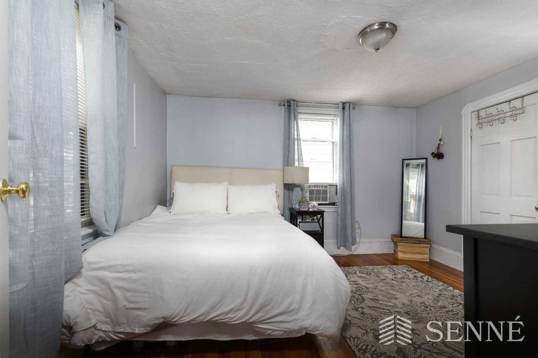 74 6th St, East Cambridge