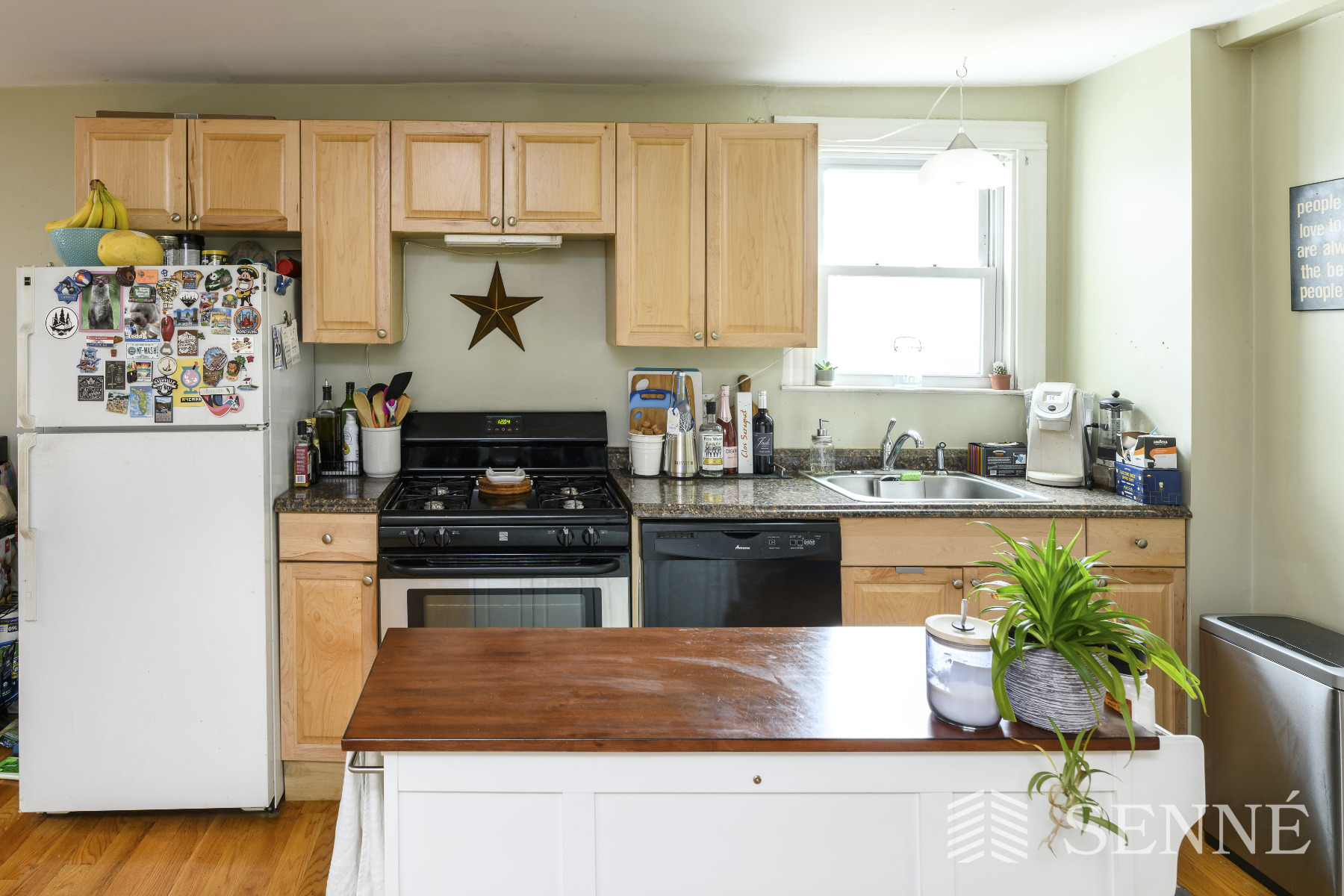 74 6th St, East Cambridge