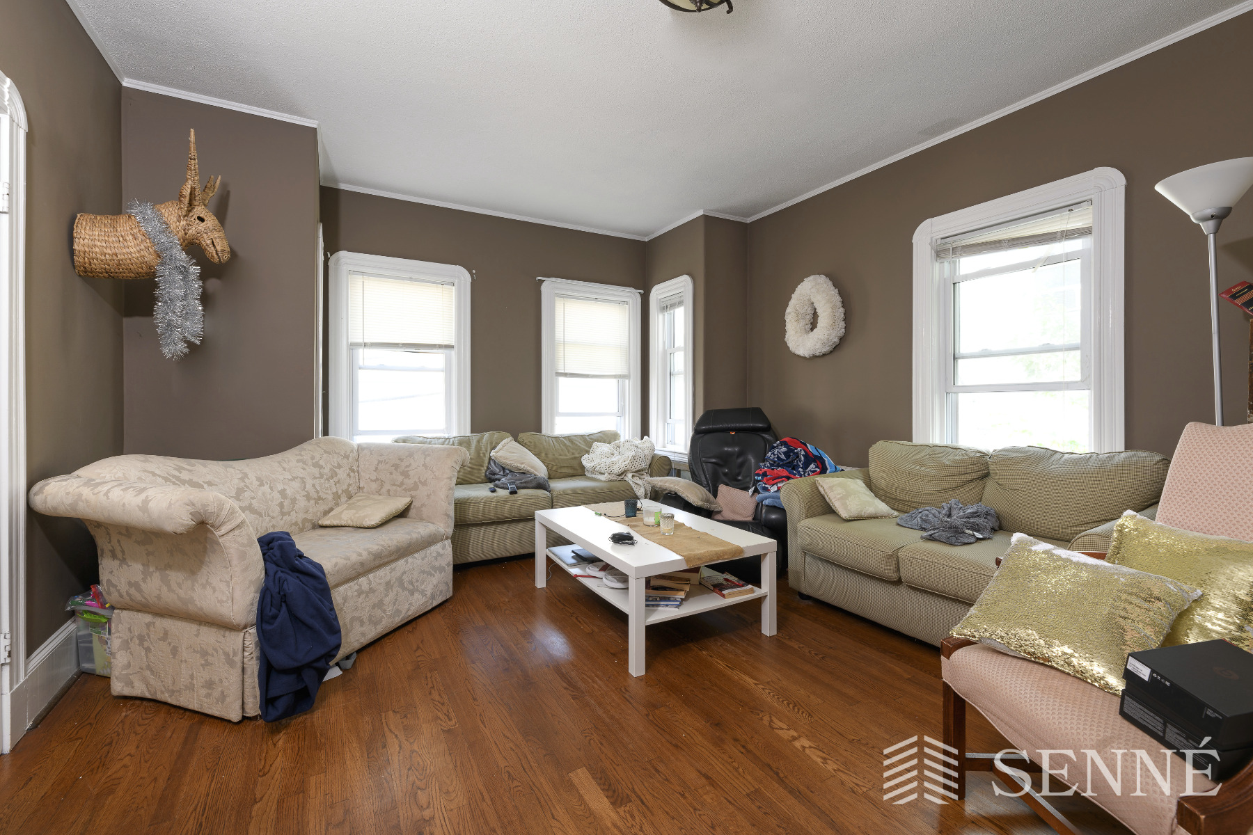 4 bed, 1 bath apartment for rent at 8 Kilby St, Somerville