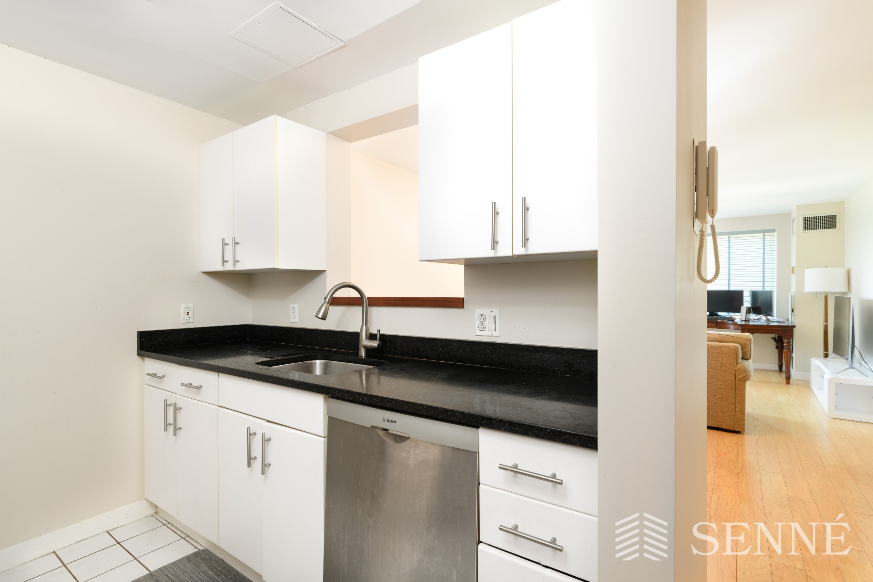 950 Massachusetts Ave, Mid Cambridge