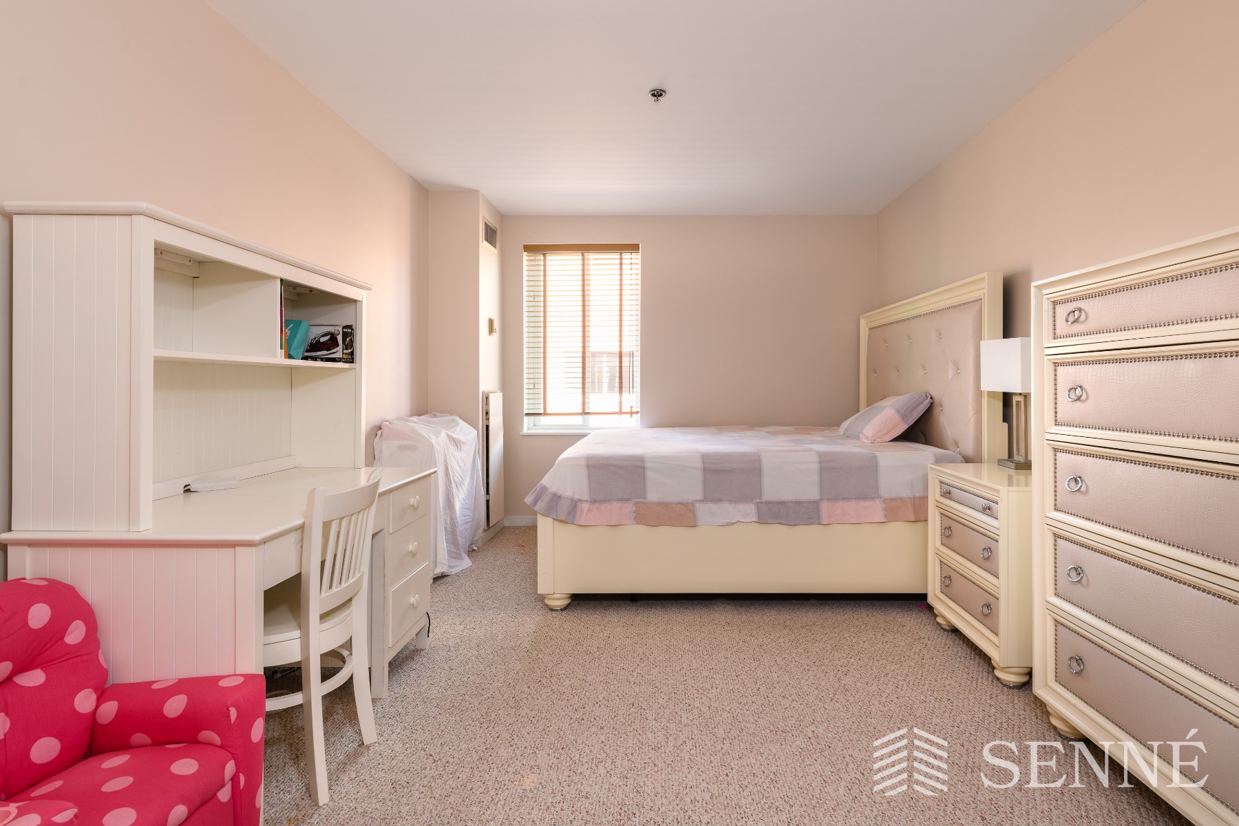 950 Massachusetts Ave, Mid Cambridge