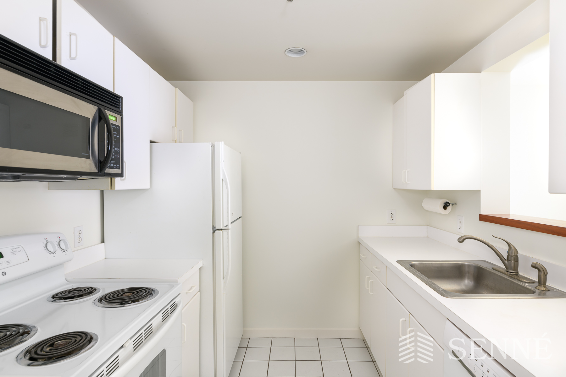 950 Massachusetts Ave, Harvard Square