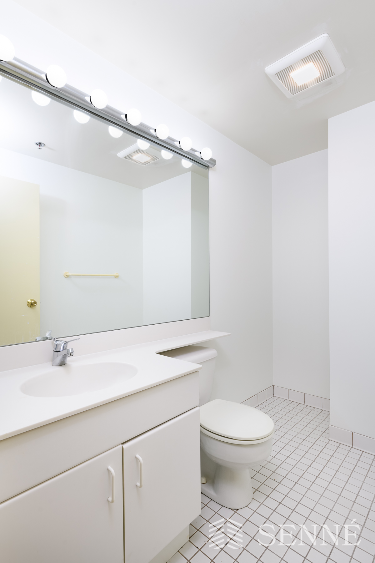 950 Massachusetts Ave, Harvard Square