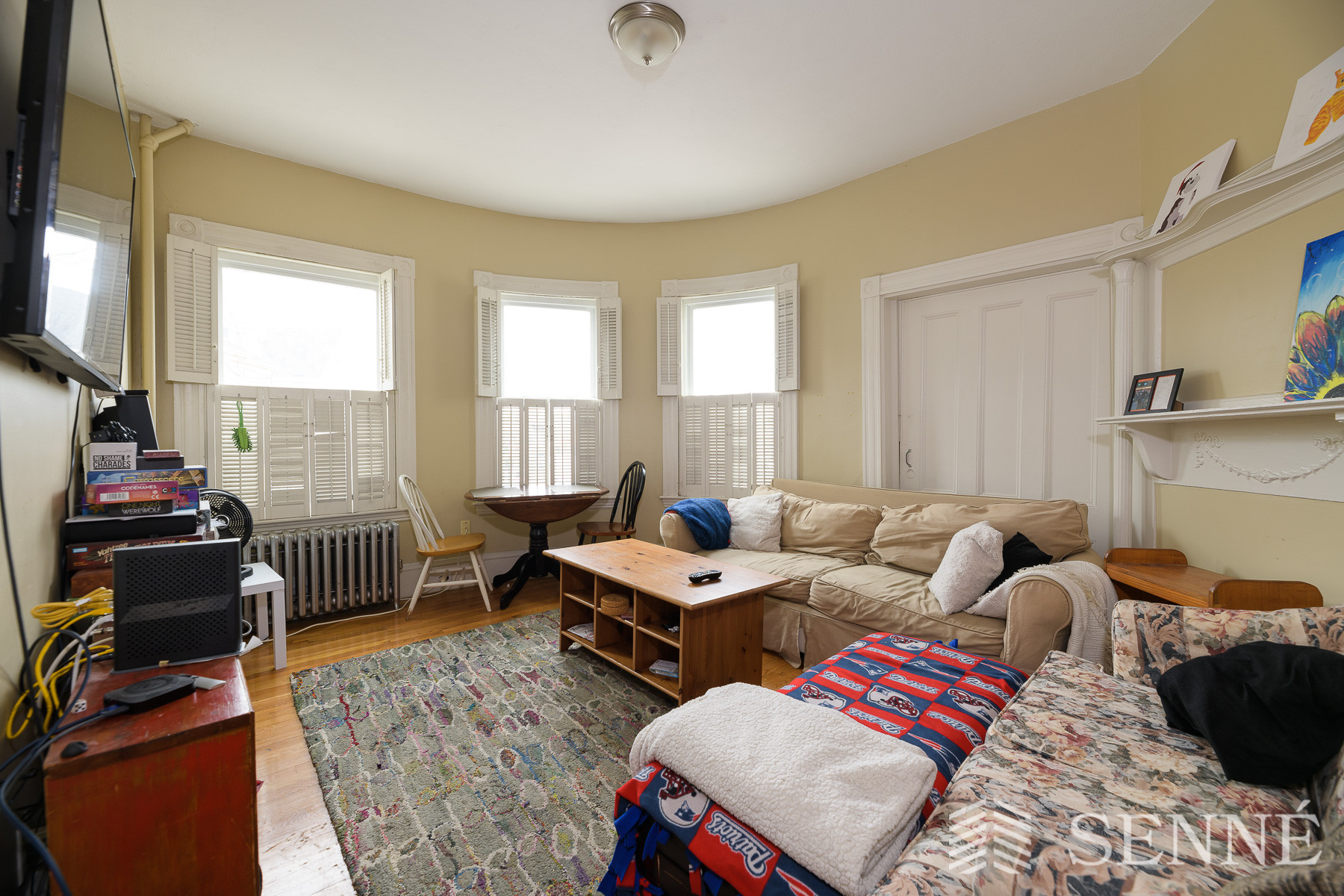 3 bed, 1 bath apartment for rent at 101 Elm St Unit 1, Porter Square