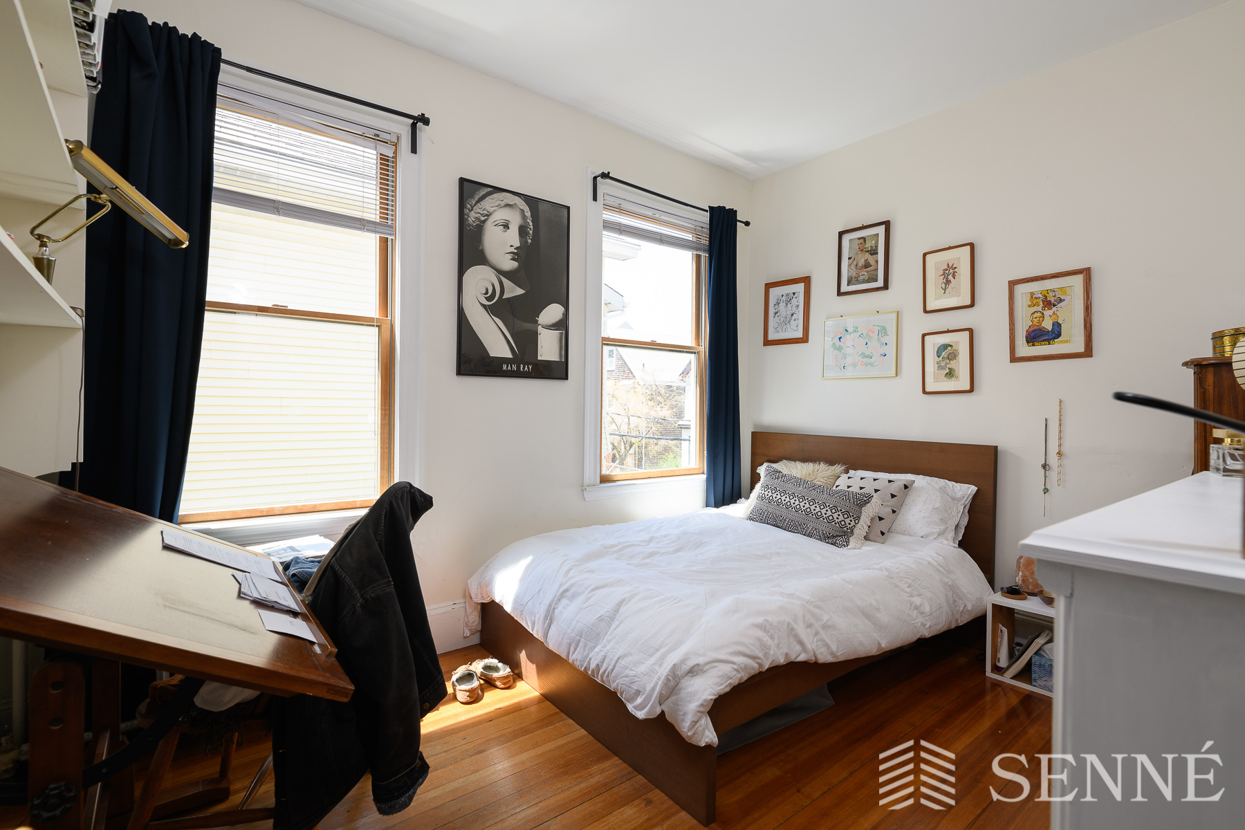 4 bed, 1.5 bath apartment for rent at 19 Buckingham St Unit 2, Somerville — photo 4 of 15