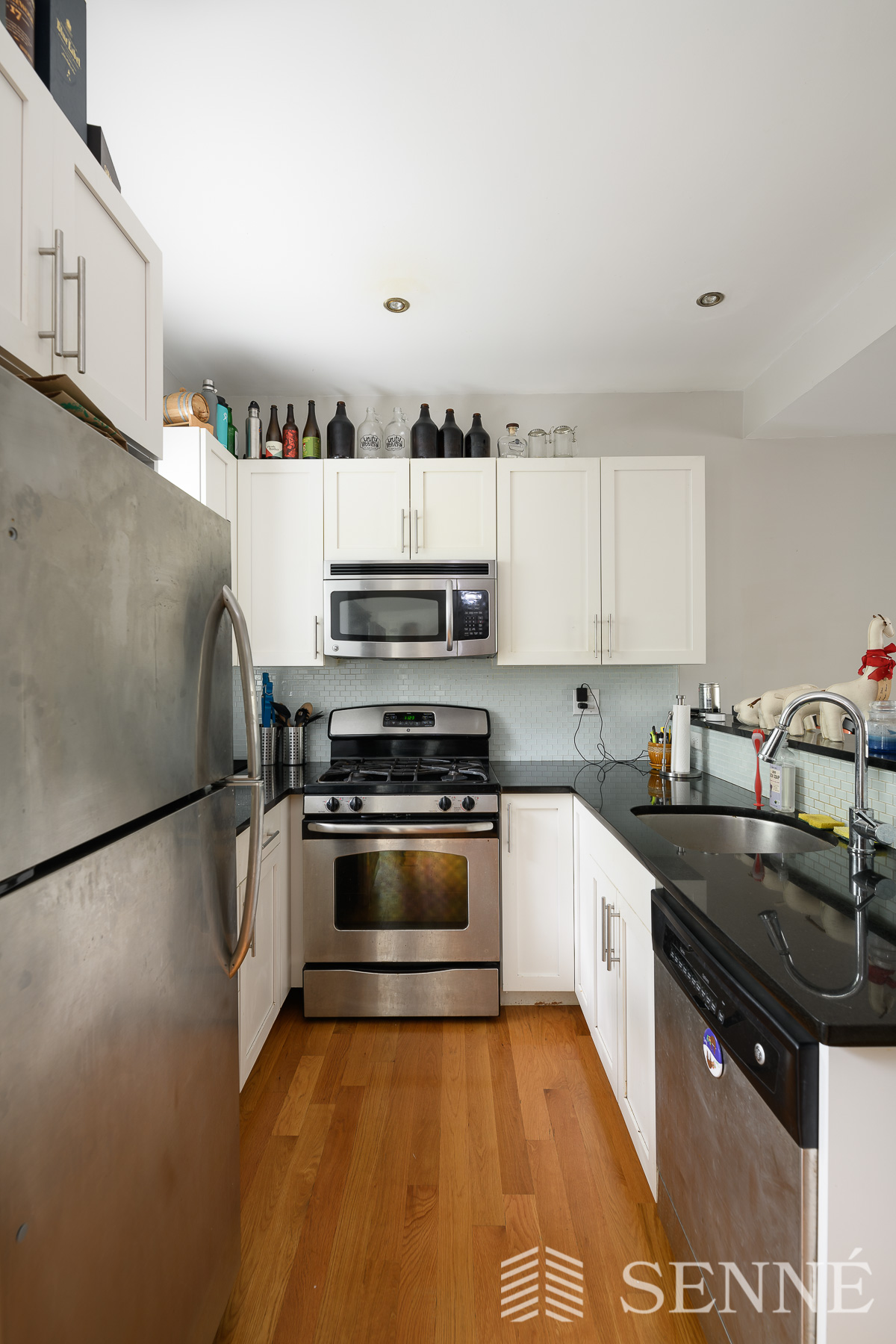 3 bed, 1.5 bath apartment for rent at 14 Dodge St Unit 14, Cambridgeport — photo 4 of 14