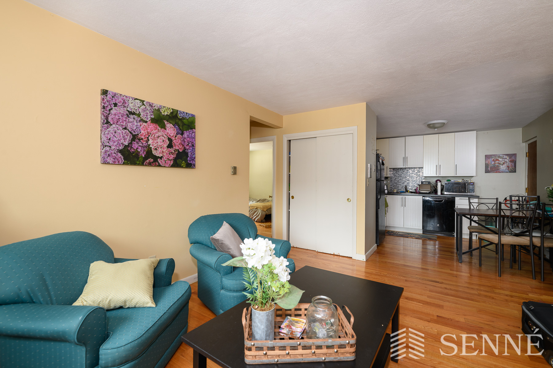 2 bed, 1 bath apartment for rent at 259 Summer St Unit 4, Somerville — photo 2 of 8