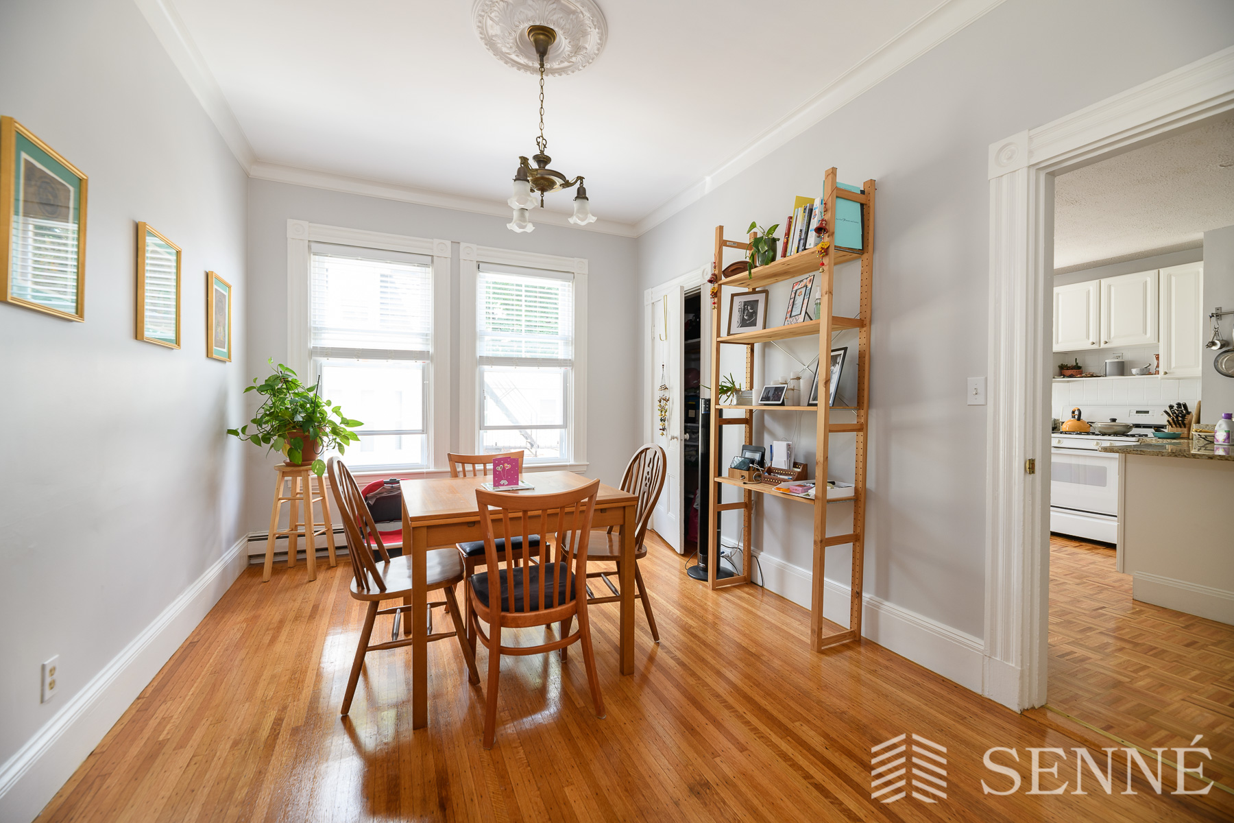 11 Pleasant Ave, Prospect Hill