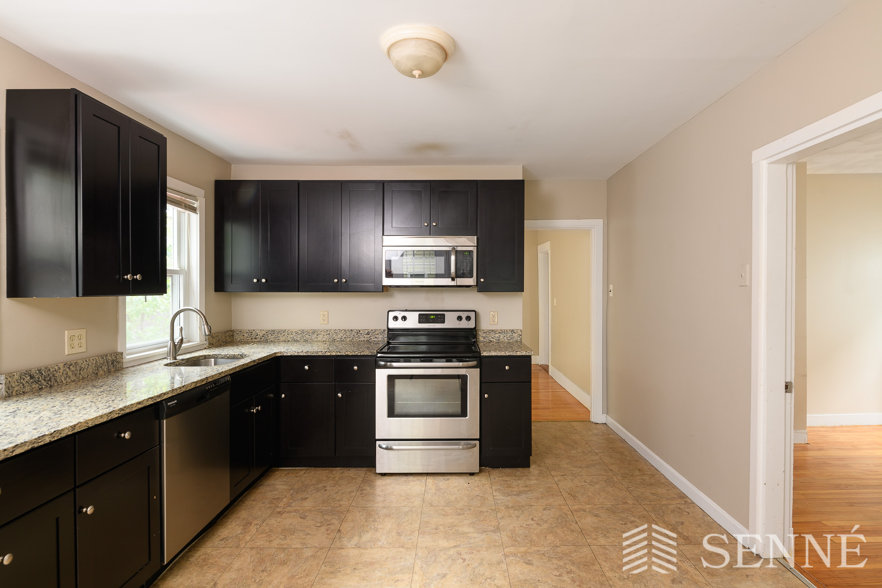 3 bed, 1 bath apartment for rent at 40 Boston Ave Unit First, Davis Square — photo 5 of 11