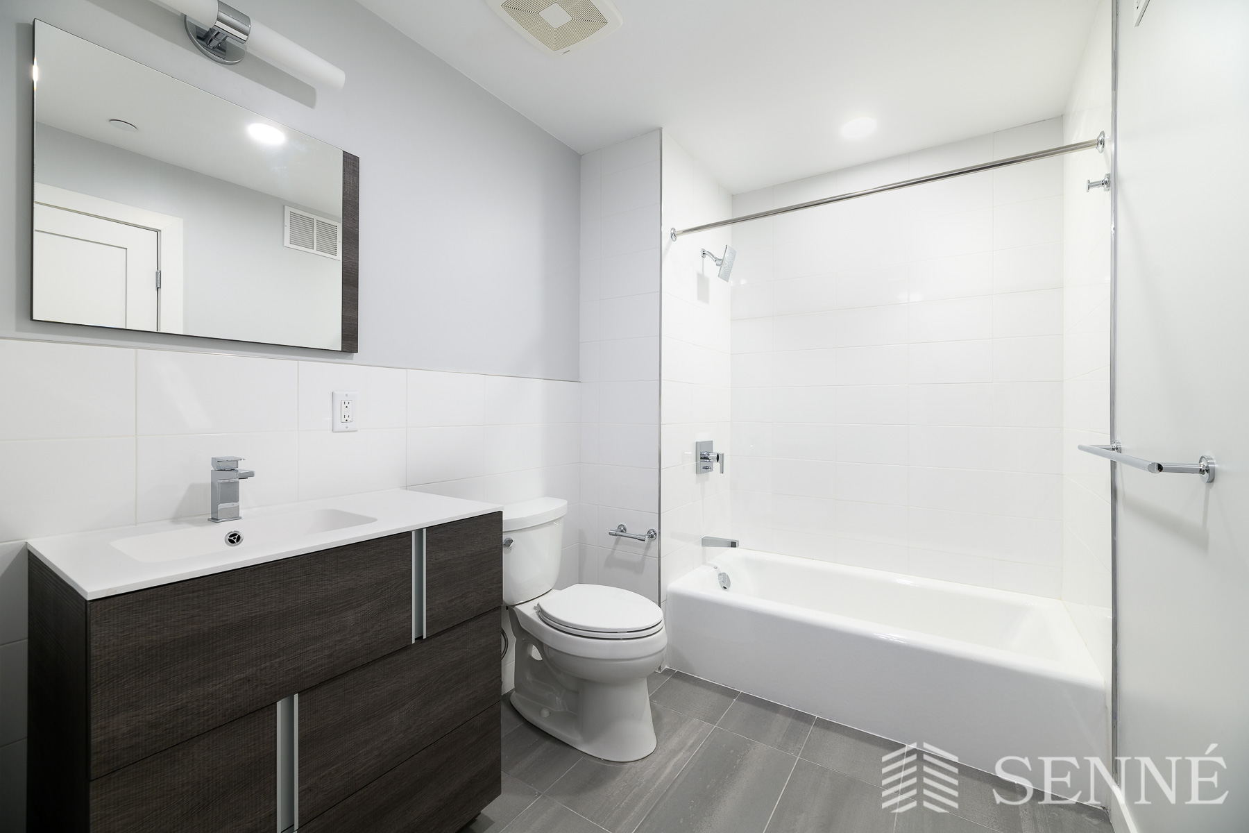 44 48 Medford St, Union Square