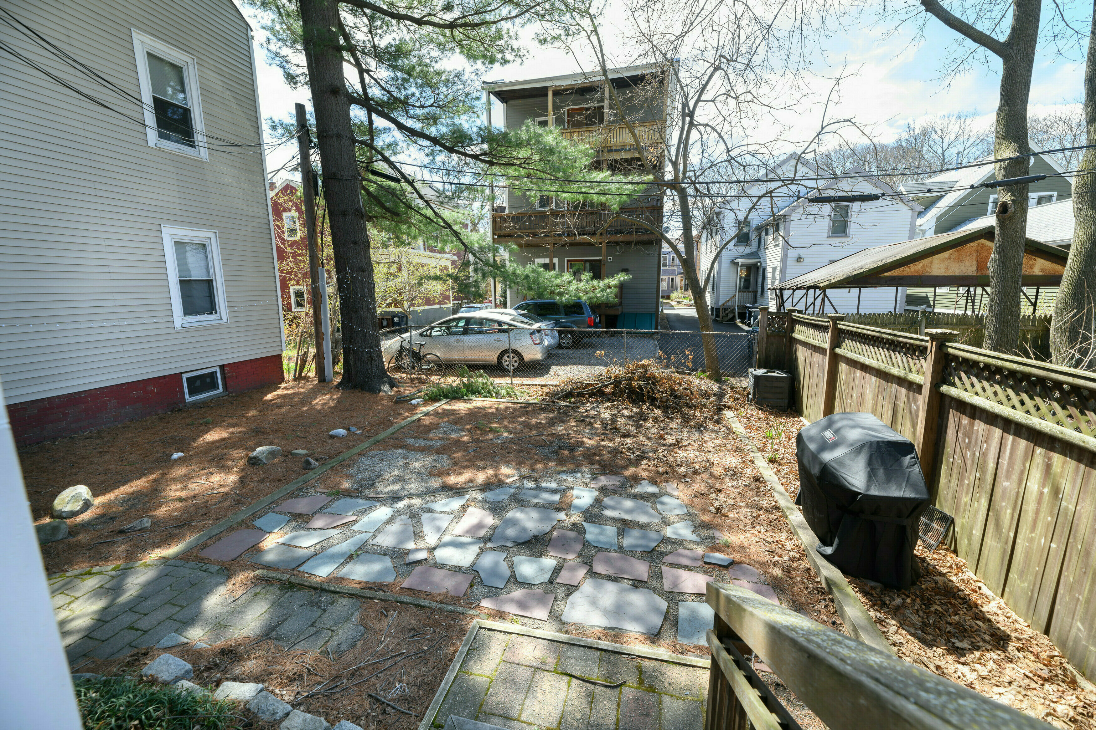 216 Harvard St, Cambridge