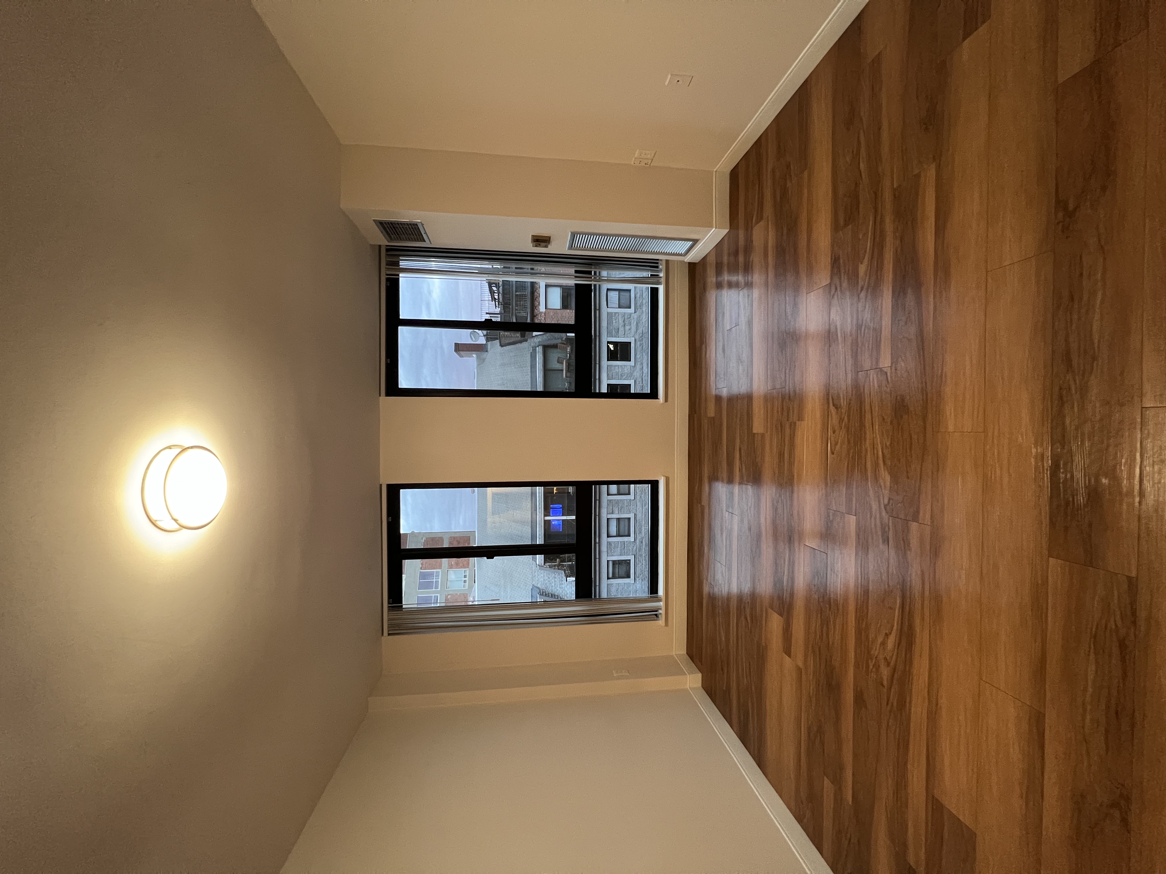 145 Commercial St, North End