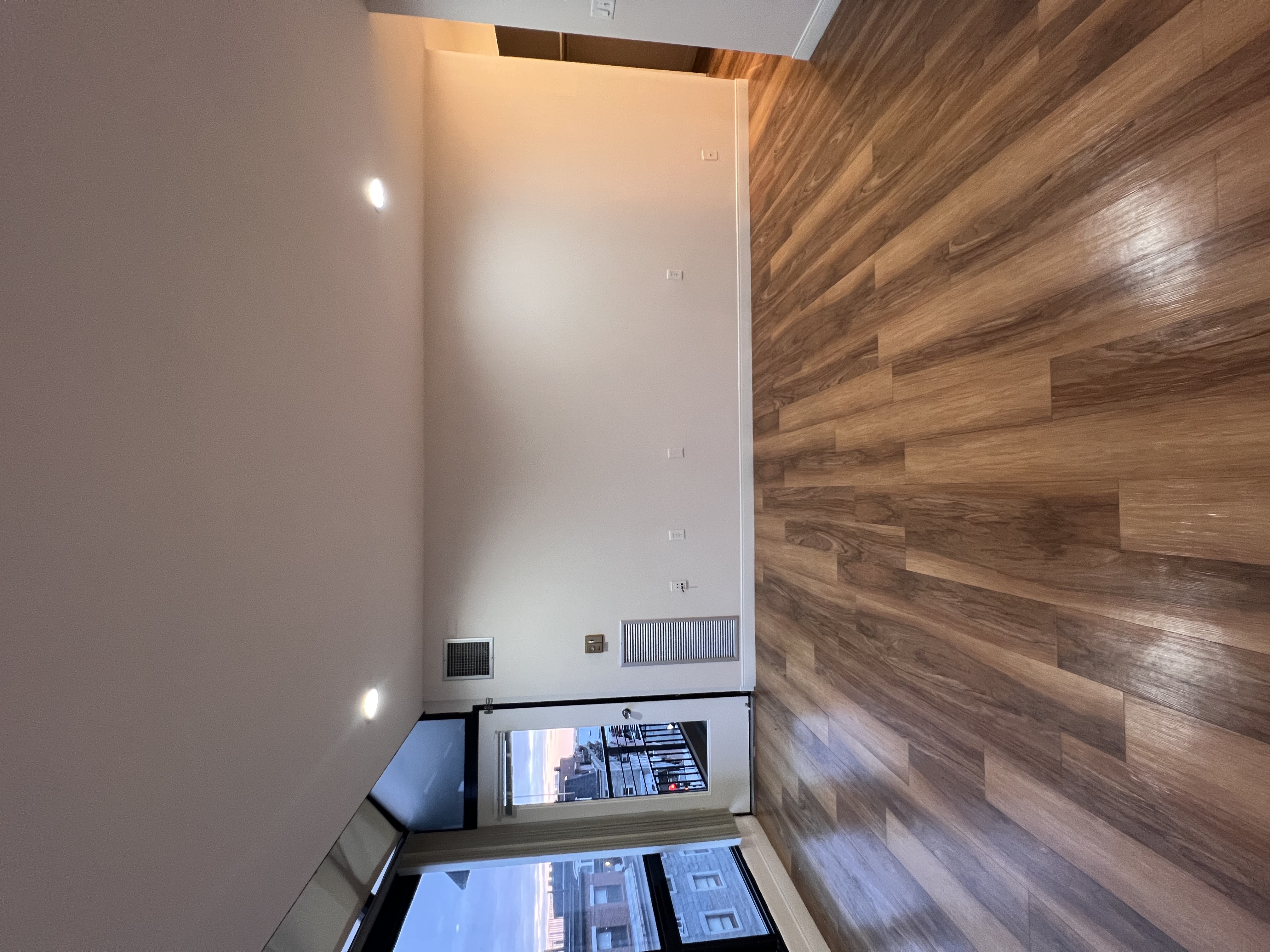 145 Commercial St, North End