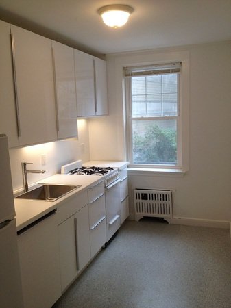 Studio bed, 1 bath apartment for rent at 1716 Cambridge St Unit 16, Mid Cambridge — photo 2 of 4