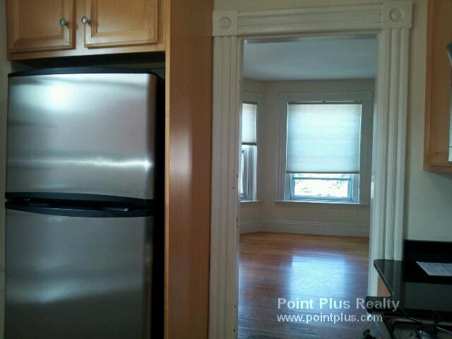 128 Magazine St, Cambridgeport