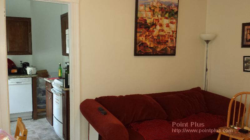 3 Linnaean St, Neighborhood Nine