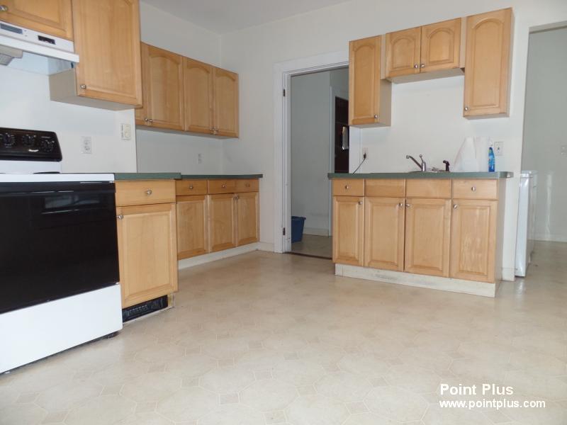 12 Cutter Ave, Davis Square