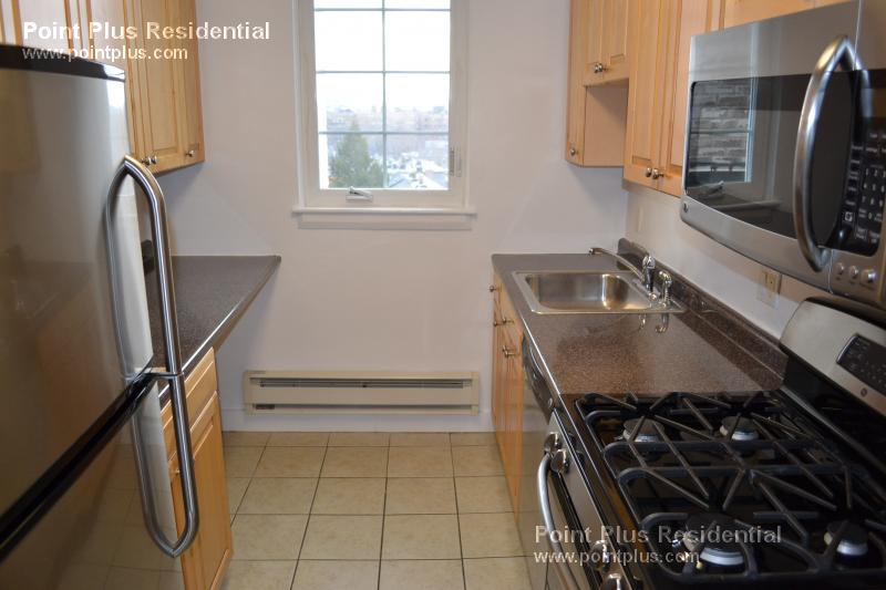 60 Brattle St, West Cambridge