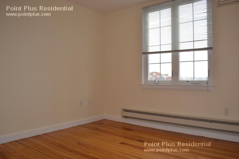 60 Brattle St, West Cambridge