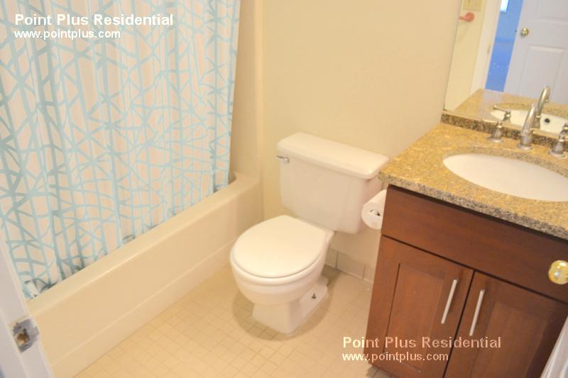 345 Franklin St, Riverside