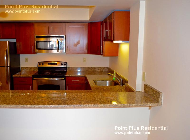 345 Franklin St, Riverside