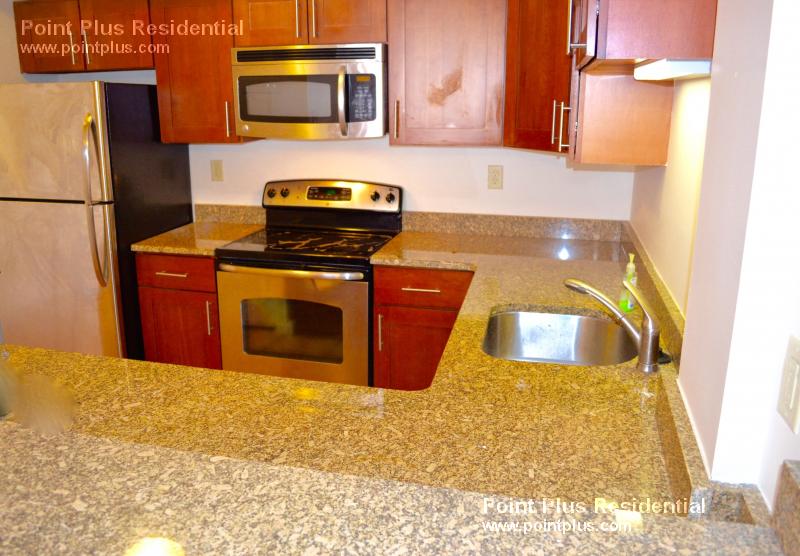 345 Franklin St, Riverside