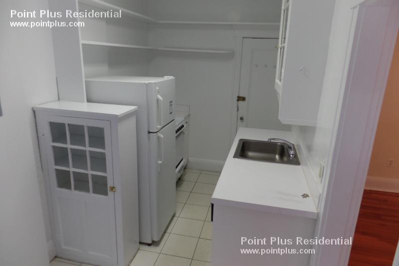 22 Chauncy St, Neighborhood Nine