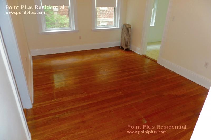 22 Chauncy St, Neighborhood Nine