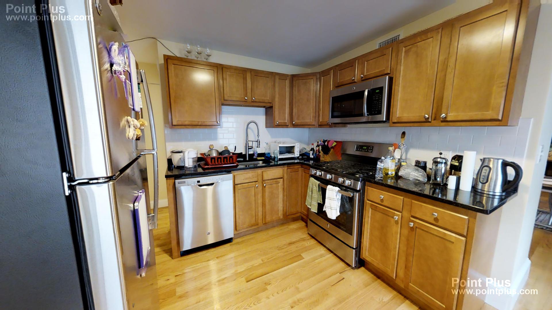 7 Jay St, Davis Square