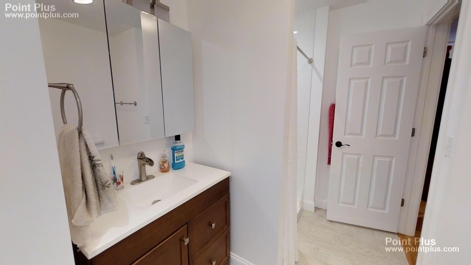 7 Jay St, Davis Square