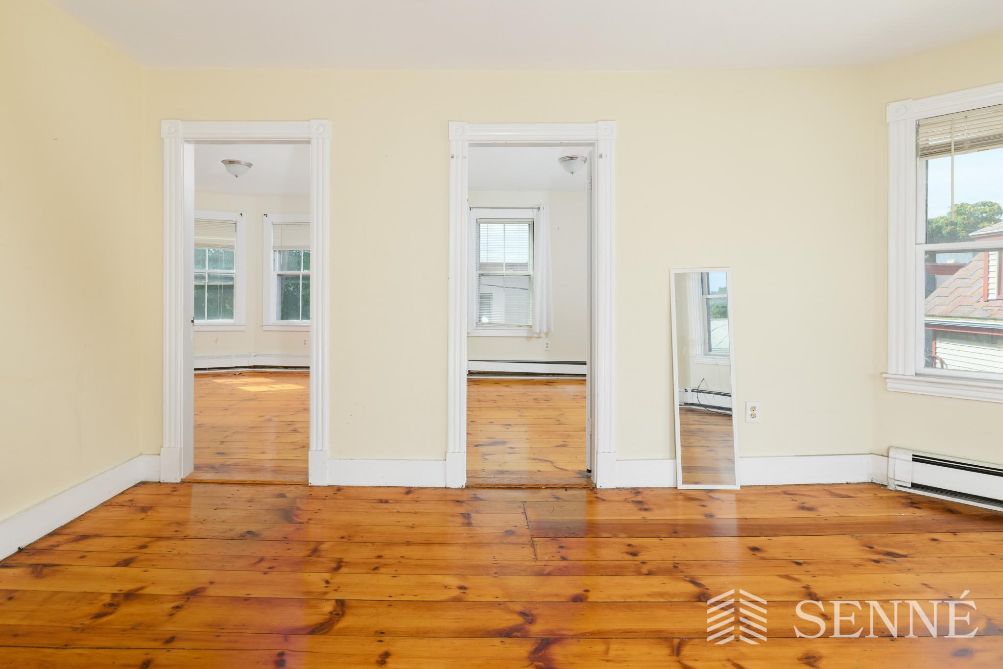 3 bed, 1 bath apartment for rent at 12 Kilby St Unit 3R, Prospect Hill — photo 8 of 11