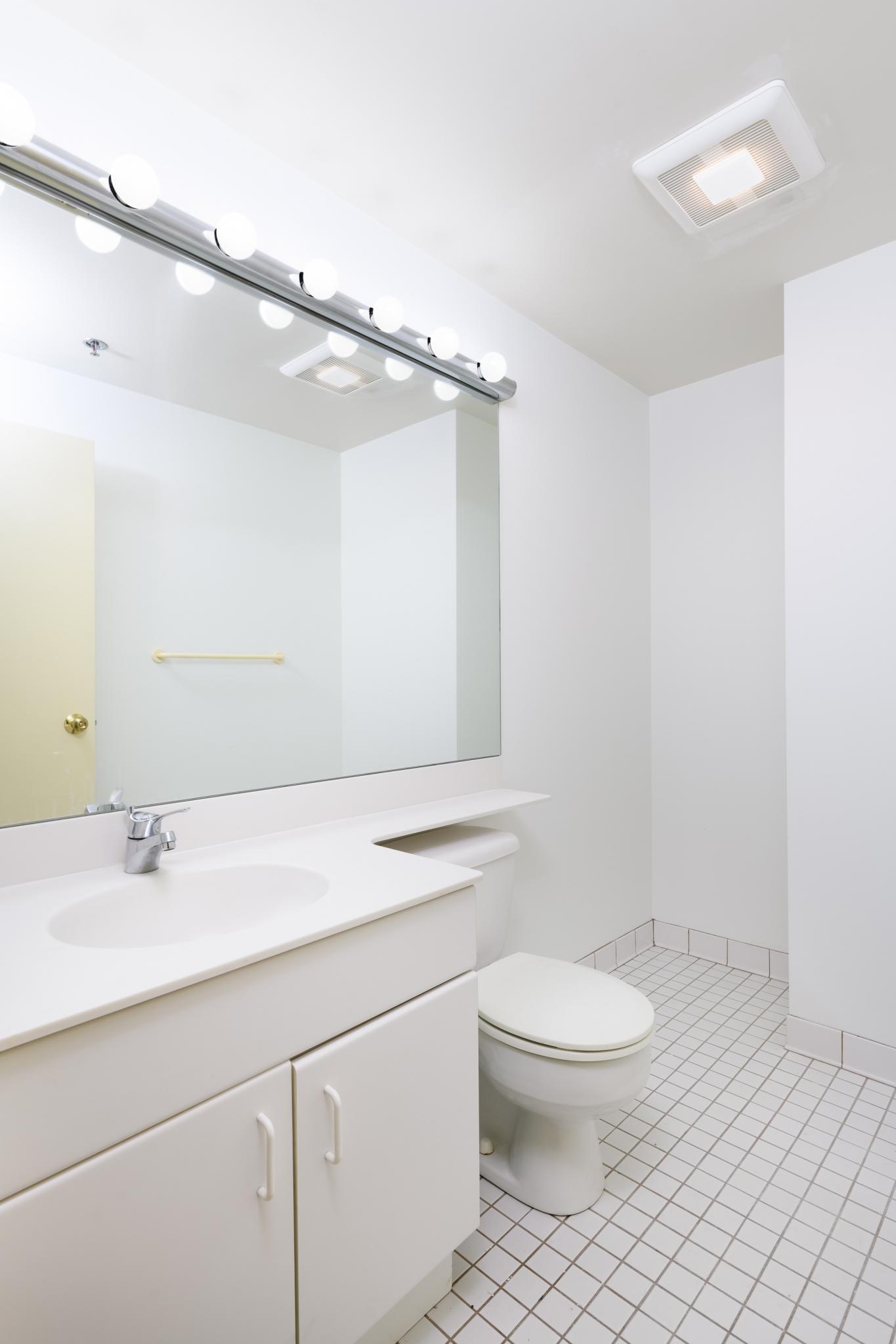 950 Massachusetts Ave, Harvard Square