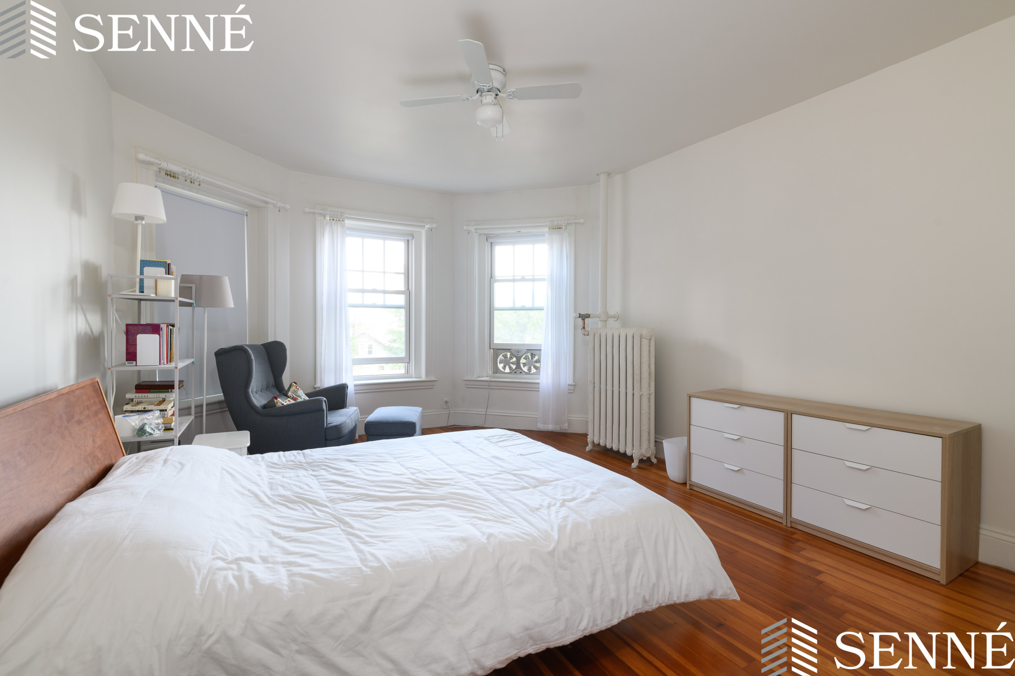 55 Magazine, Central Square