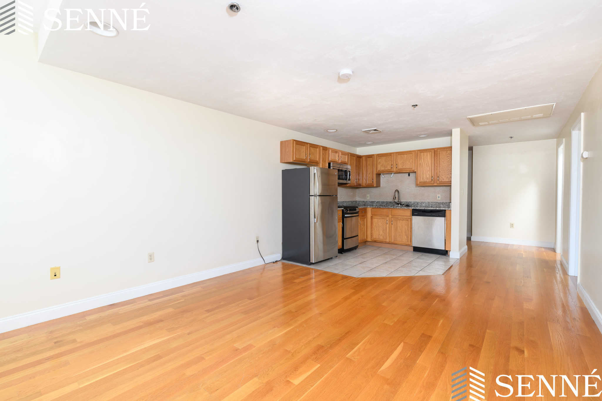 Studio bed, 1 bath apartment for rent at 15 Pearl St Unit 18, Cambridgeport — photo 1 of 4