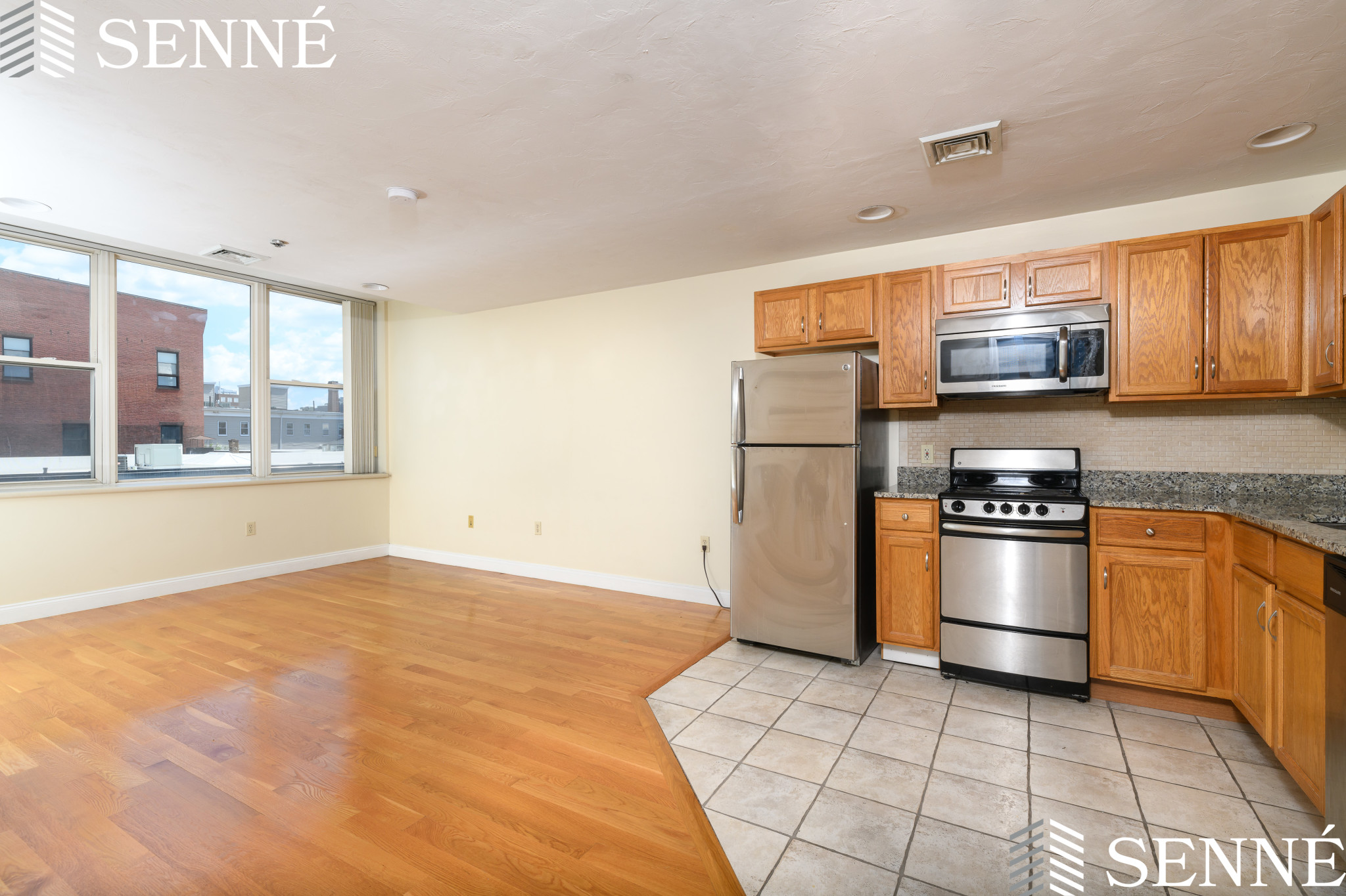 Studio bed, 1 bath apartment for rent at 15 Pearl St Unit 18, Cambridgeport — photo 2 of 4